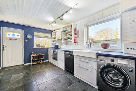 5 Bush Close, Comberton, Cambridge, CB23 7EG