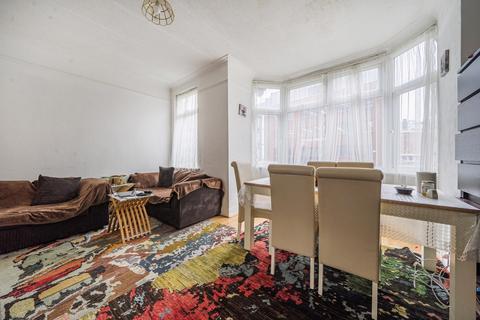 2 bedroom maisonette for sale, Lowlands Road, Harrow