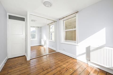 2 bedroom flat to rent, London SE15 4PR, SE15