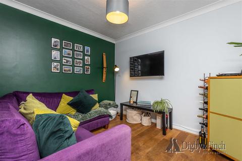 2 Compton Acres, West Bridgford, Nottingham, NG2 7PA