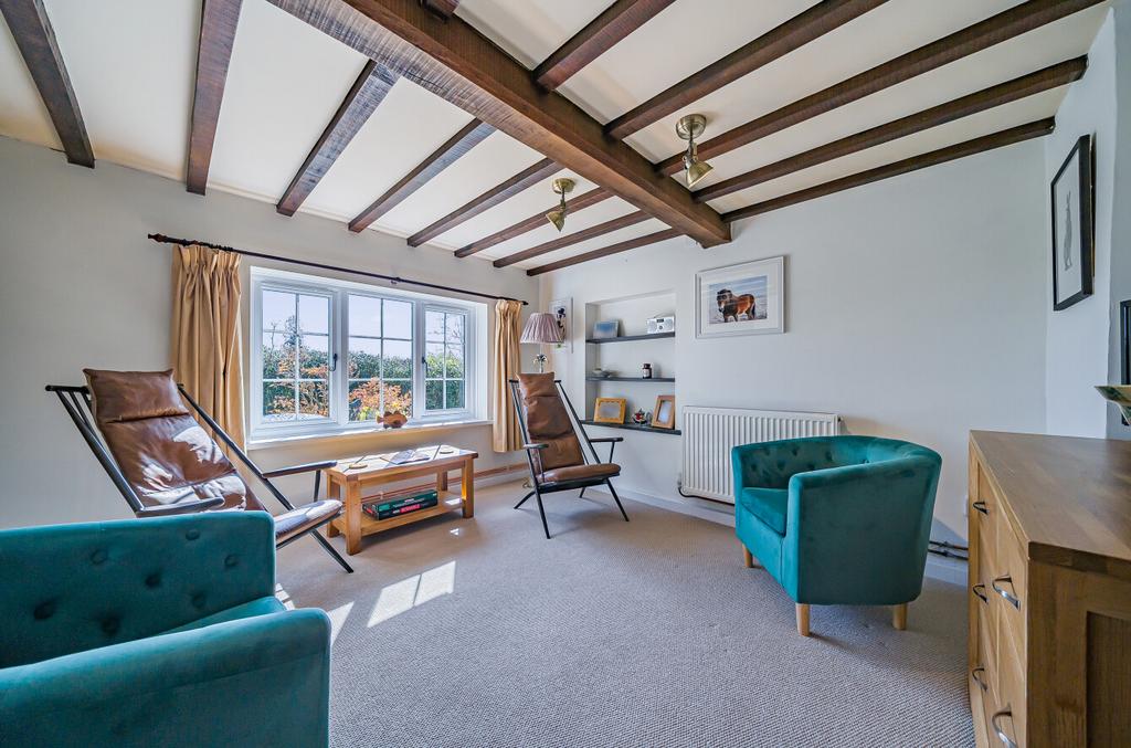 Sitting room/bedroom 3