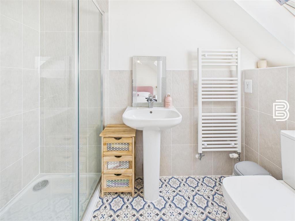 Ensuite.jpg
