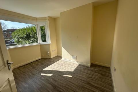 2 bedroom semi-detached house to rent, Salop Street, Oldbury B69
