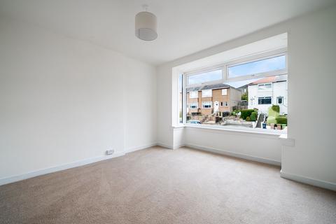 38 Monteith Gardens, Clarkston, Glasgow, G76 8NU
