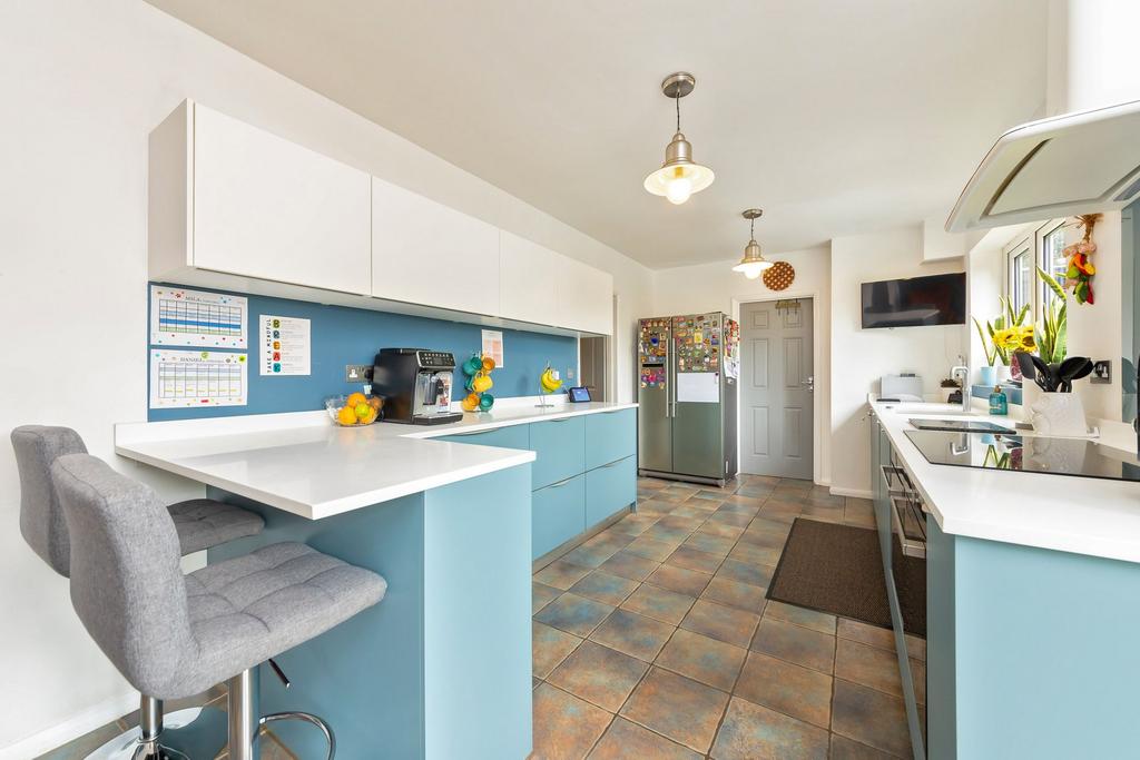 Kitchen/Breakfast Room