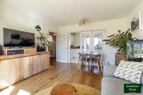 22 Gallon Drive, Buntingford, SG9 9UH