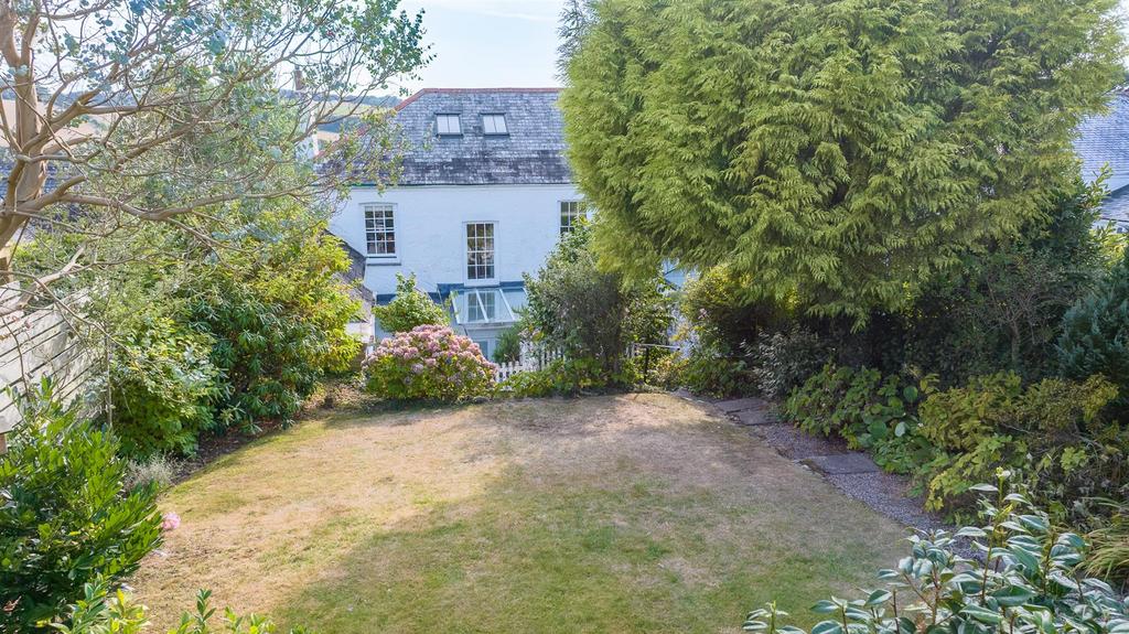 0825 03 - 10 St. Johns Terrace, Devoran, TR3 6 NE (