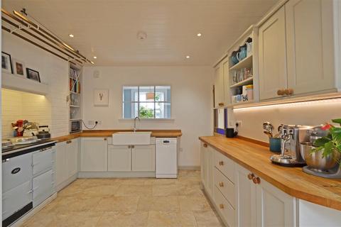 4 bedroom end of terrace house for sale, St. Johns Terrace, Devoran