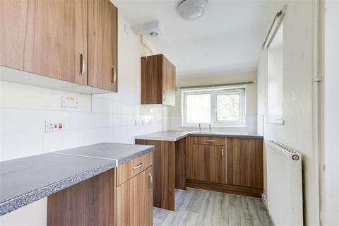 13 Bradgate Road, Nottingham, NG7 6HJ