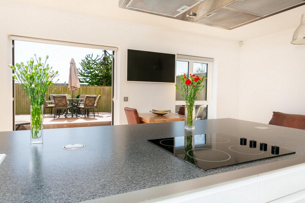 Kitchen/living space