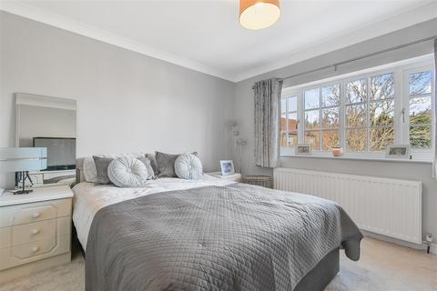 Hunters Way, 8 The Gowans, Sutton On The Forest, York, YO61 1DJ