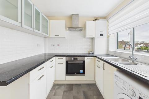 2 bedroom maisonette for sale, The Greenway, Uxbridge UB10