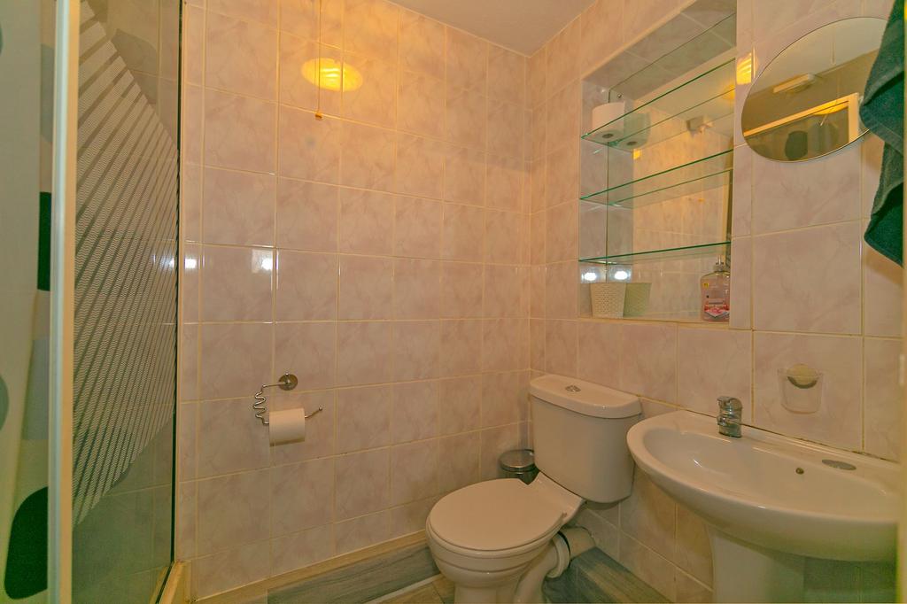 Ensuite