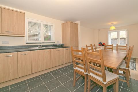 undefined, Sakura Walk, Willen Park, MK15