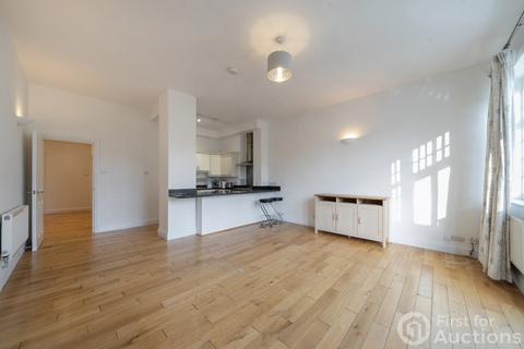 2 bedroom apartment for sale, Hervey Road, Blackheath