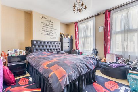 50 Greenfield Street, Waltham Abbey, EN9 1HL