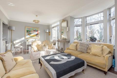 21 Easter Steil, Edinburgh, EH10 5XE