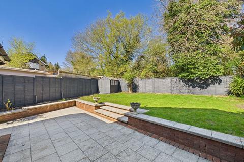 undefined, Ash Vale, Maple Cross, Rickmansworth, WD3 9UJ