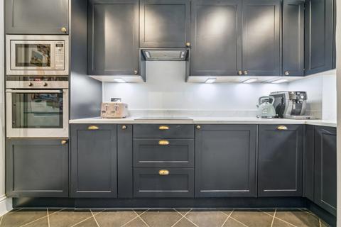 1 bedroom apartment for sale, Fontenoy Road, SW12