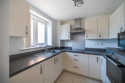 1 bedroom retirement property for sale, High View, Bedford