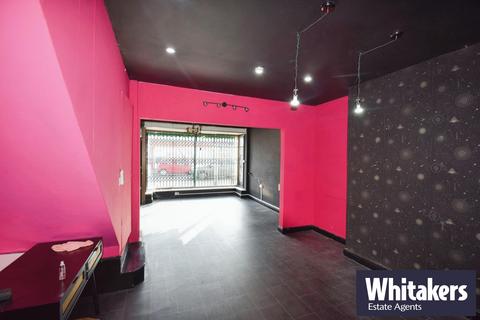 Studio to rent, Commercial Unit, Chanterlands Avenue, Hull