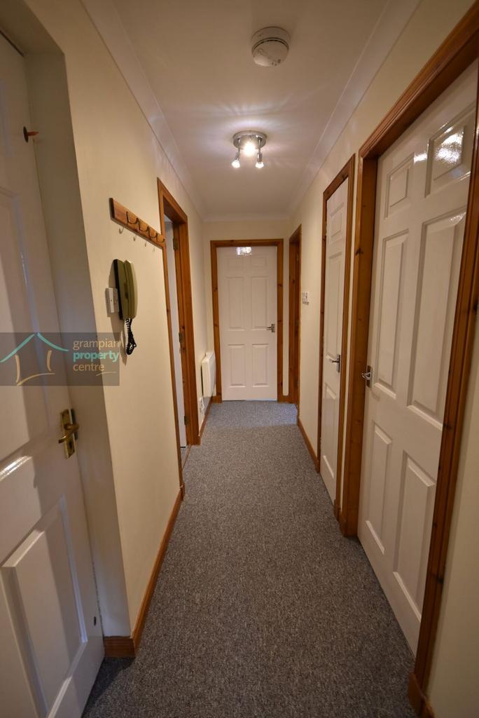 Hallway .JPG