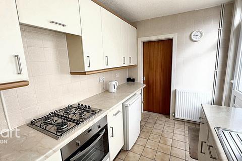 3 bedroom semi-detached house for sale, Flamstead Road, Ilkeston