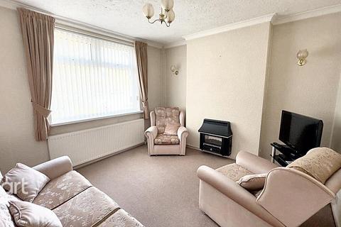 3 bedroom semi-detached house for sale, Flamstead Road, Ilkeston