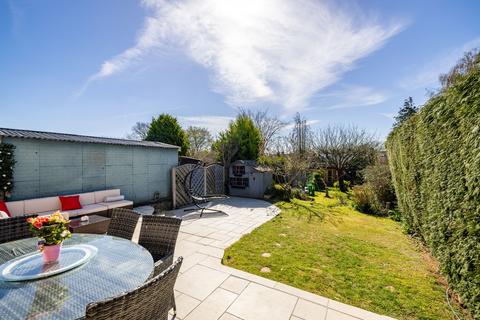 47 Easter Way, South Godstone, Godstone, RH9 8HG