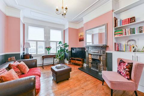 Fairmile Avenue, Streatham Park, London, SW16