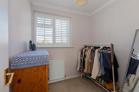 27 Barn Drive, Maidenhead, SL6 3PR