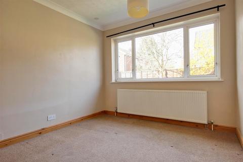 39 Barley Gate, Leven, Beverley, HU17 5NT