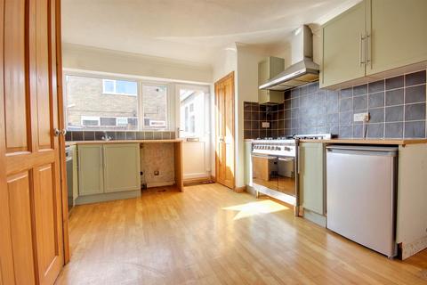 39 Barley Gate, Leven, Beverley, HU17 5NT