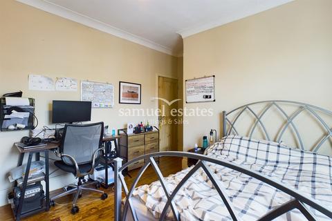 2 bedroom maisonette to rent, Wingford Road, Brixton, SW2