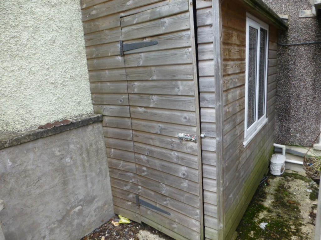 Wash house