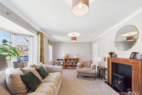 3 bedroom detached house for sale, Hawthorn Road, Marford, Wrexham