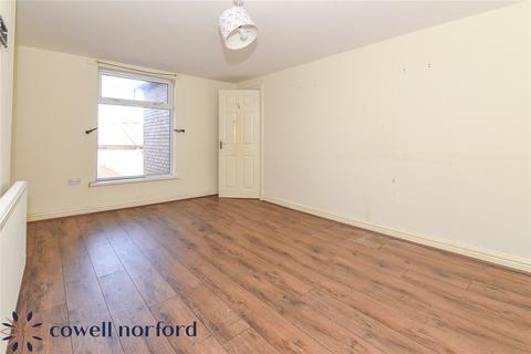 53 Walkers Lane, Springhead, Oldham, OL4 4QD