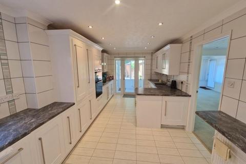 4 bedroom detached house for sale, Canterbury Way, Exmouth