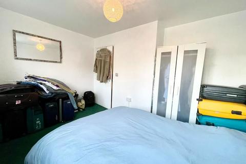 2 Polsten Mews, Enfield, EN3 6YF