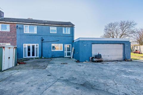 4 bedroom semi-detached house for sale, Hammer Lane, New Sharlston, Wakefield, WF4
