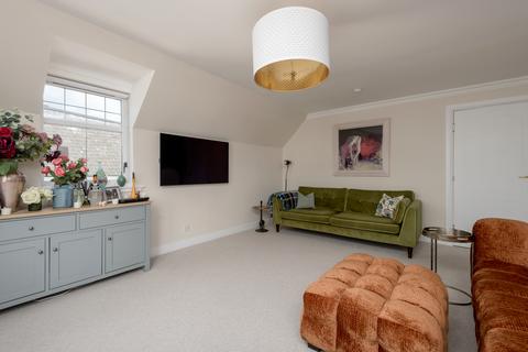 30/5 Easter Steil, Edinburgh, EH10 5XE