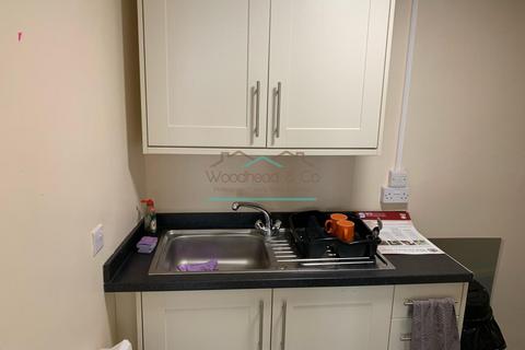 Office to rent, High Street, Daventry, NN11 4HU
