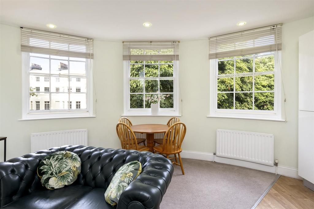 Alexander Terrace, 3 Apartment 4-004.JPG