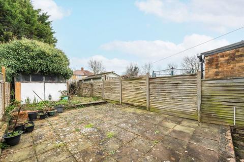 3 bedroom terraced house for sale, Barnsbury Crescent, Surbiton KT5