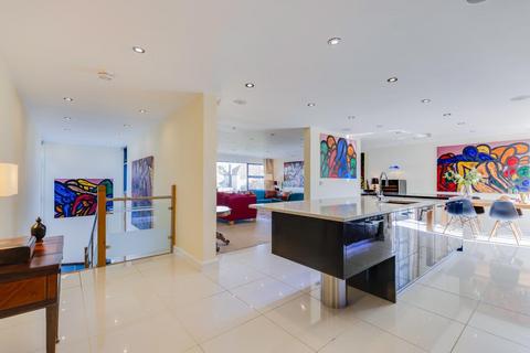 6 bedroom detached house for sale, Rhiwbina Hill, Rhiwbina, Cardiff