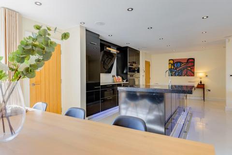 6 bedroom detached house for sale, Rhiwbina Hill, Rhiwbina, Cardiff