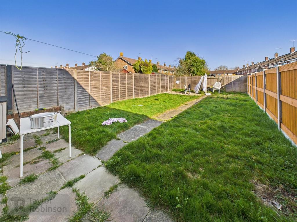 CAM02600 G0-PR0436-STILL015.jpg