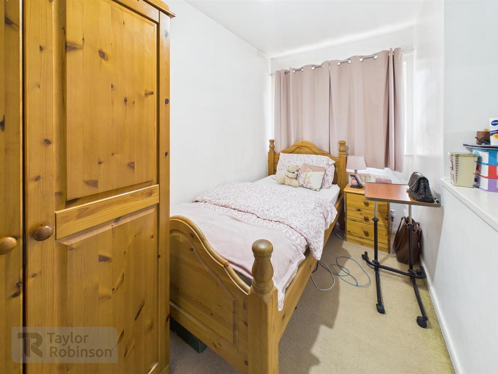 CAM02600 G0-PR0436-STILL006.jpg