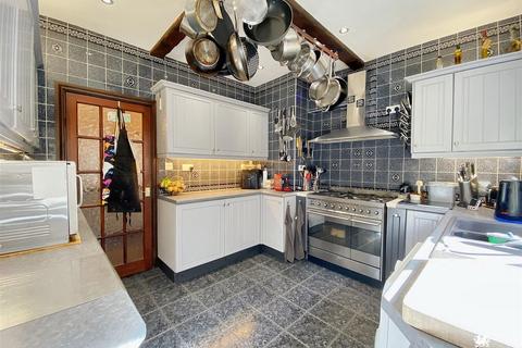 4 bedroom detached bungalow for sale, Penally