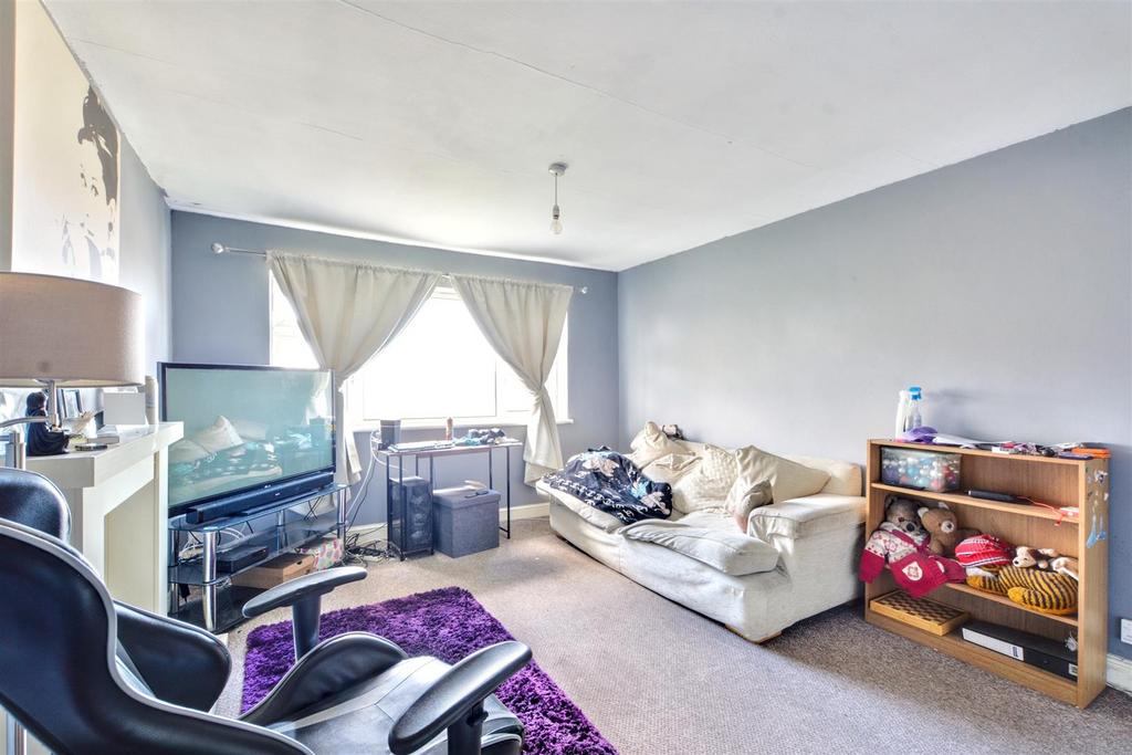 Lounge 2.jpeg